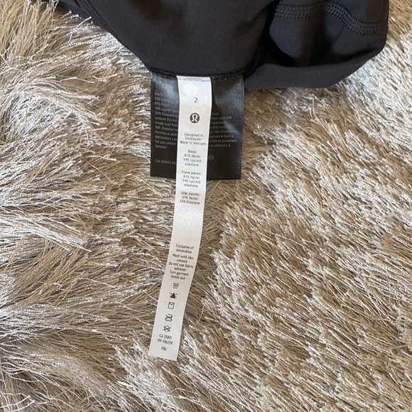 Unlimit High Rise Short 8" Mesh - Picture 6 of 6